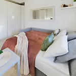 Unique Studio In The Capital For 2 People By Noclegi Renters