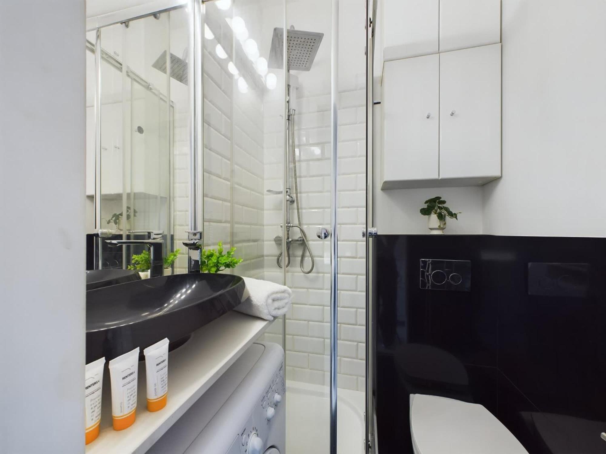 Unique In The Capital For 2 People By Renters Apartament